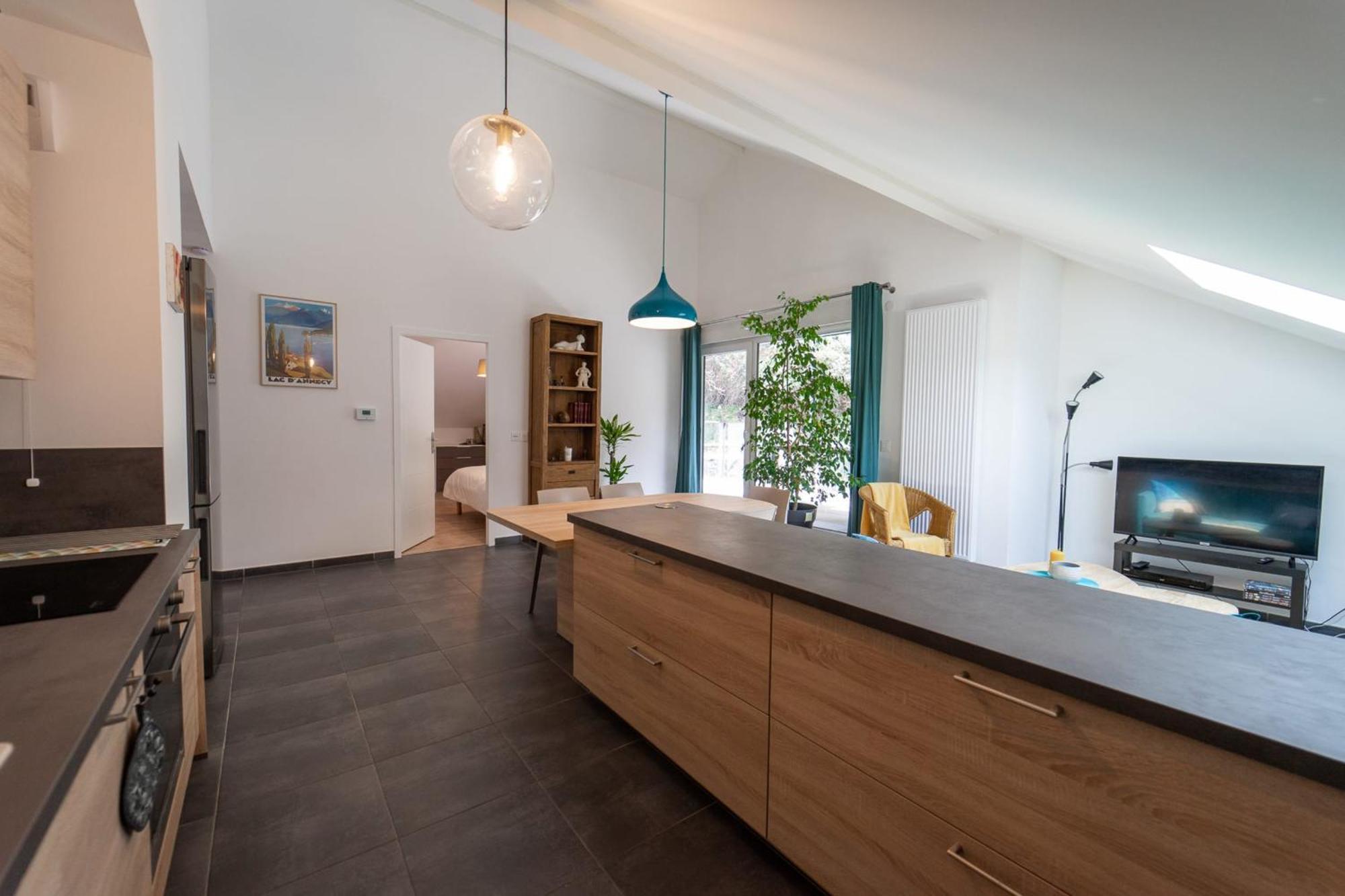 La Champanaise - 2 Bedroom Apartment 300M From Lake Annecy Дюэн Экстерьер фото